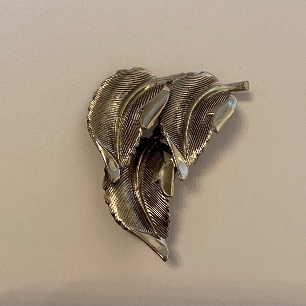 BEAU BROOCH PIN STERLING SILVER 3 LEAF LEAVES VINTAGE SIGNED 6.6 g